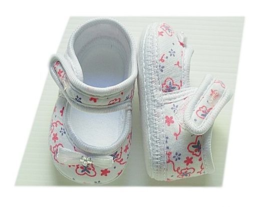 Sapatinho boneca Branco estampado fashion baby Tam.14 ao 18