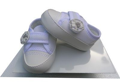 Sapatinho Branco/Ursinho fashion baby Tam. 15 ao 18